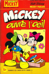 Mickey ouvre l\'oeil